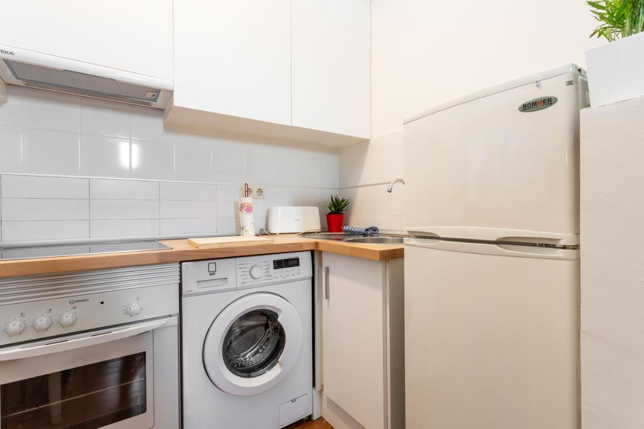 Apartment Torrecilla Мадрид Екстериор снимка