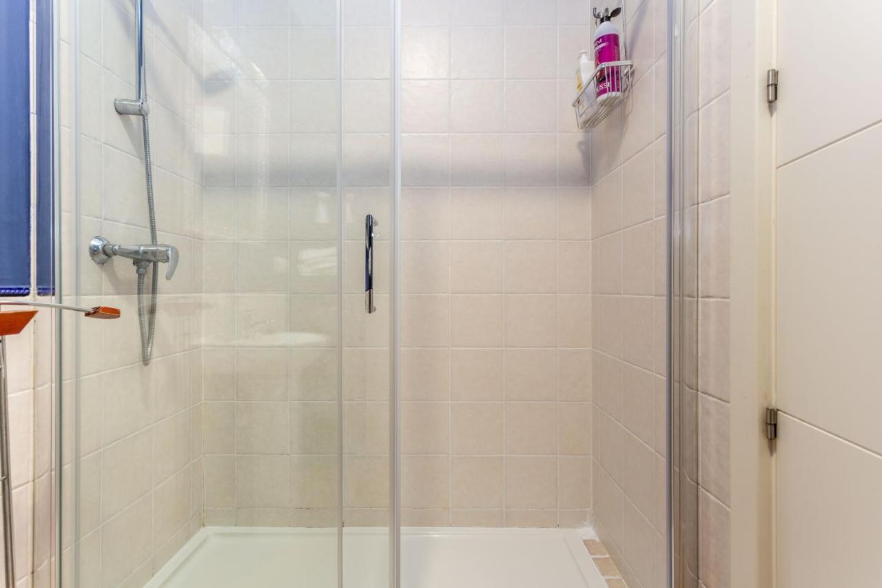 Apartment Torrecilla Мадрид Екстериор снимка